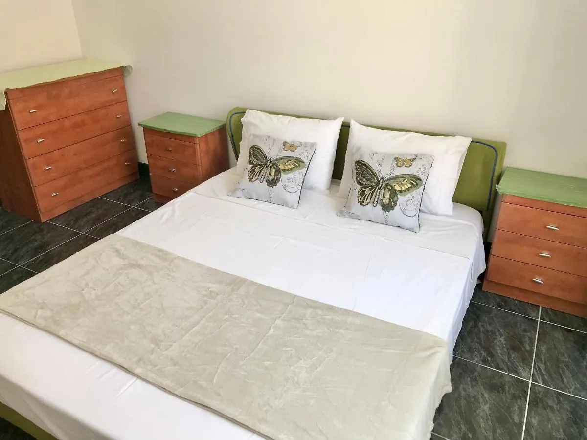 Sublime Olive Bedroom Lisboa